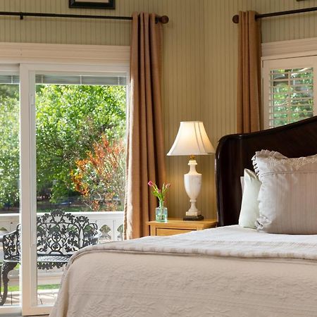 Inn At Woodhaven-In The Heart Of The Bourbon Trail-Over 12 Distilleries Nearby Louisville Eksteriør bilde