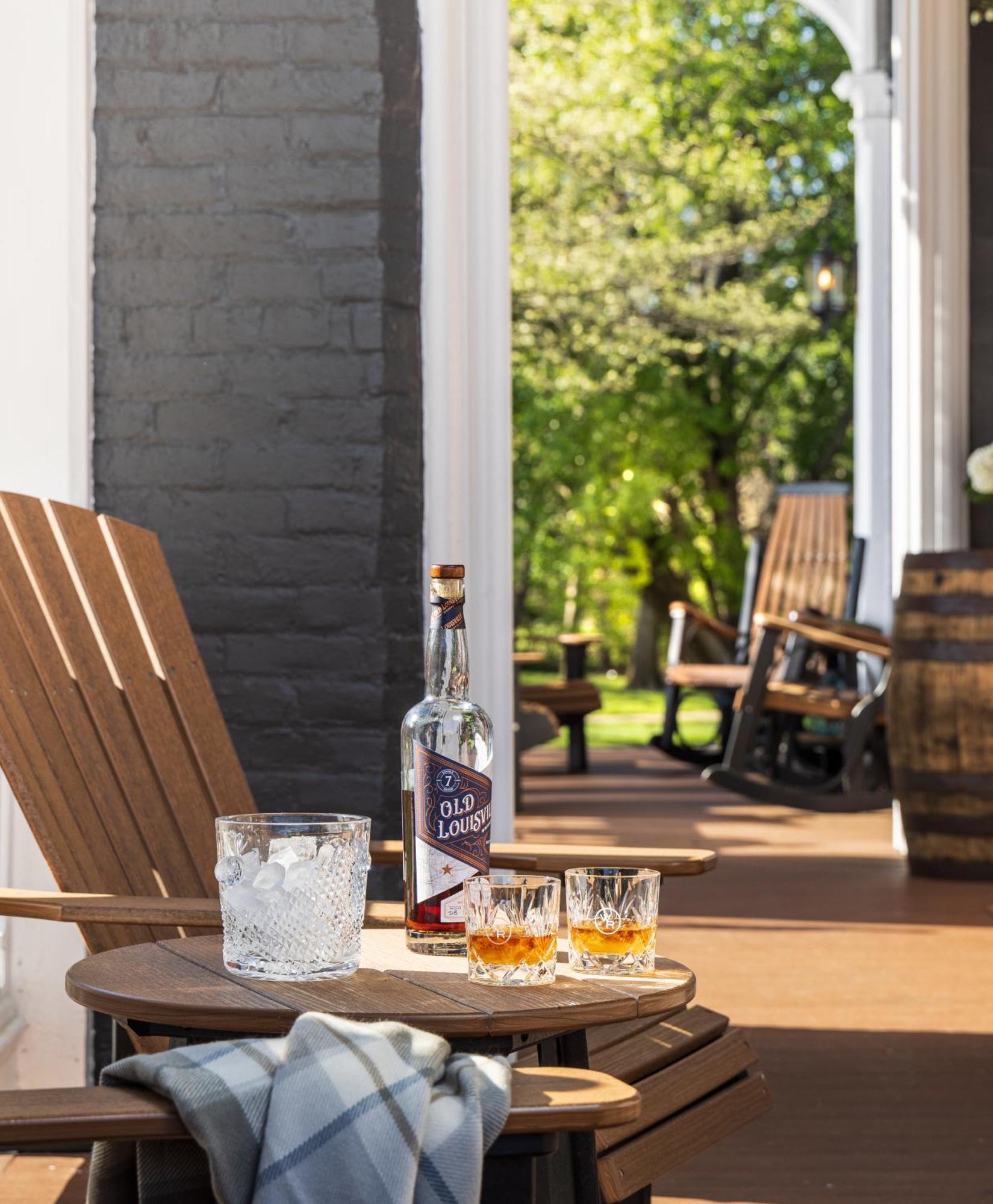 Inn At Woodhaven-In The Heart Of The Bourbon Trail-Over 12 Distilleries Nearby Louisville Eksteriør bilde